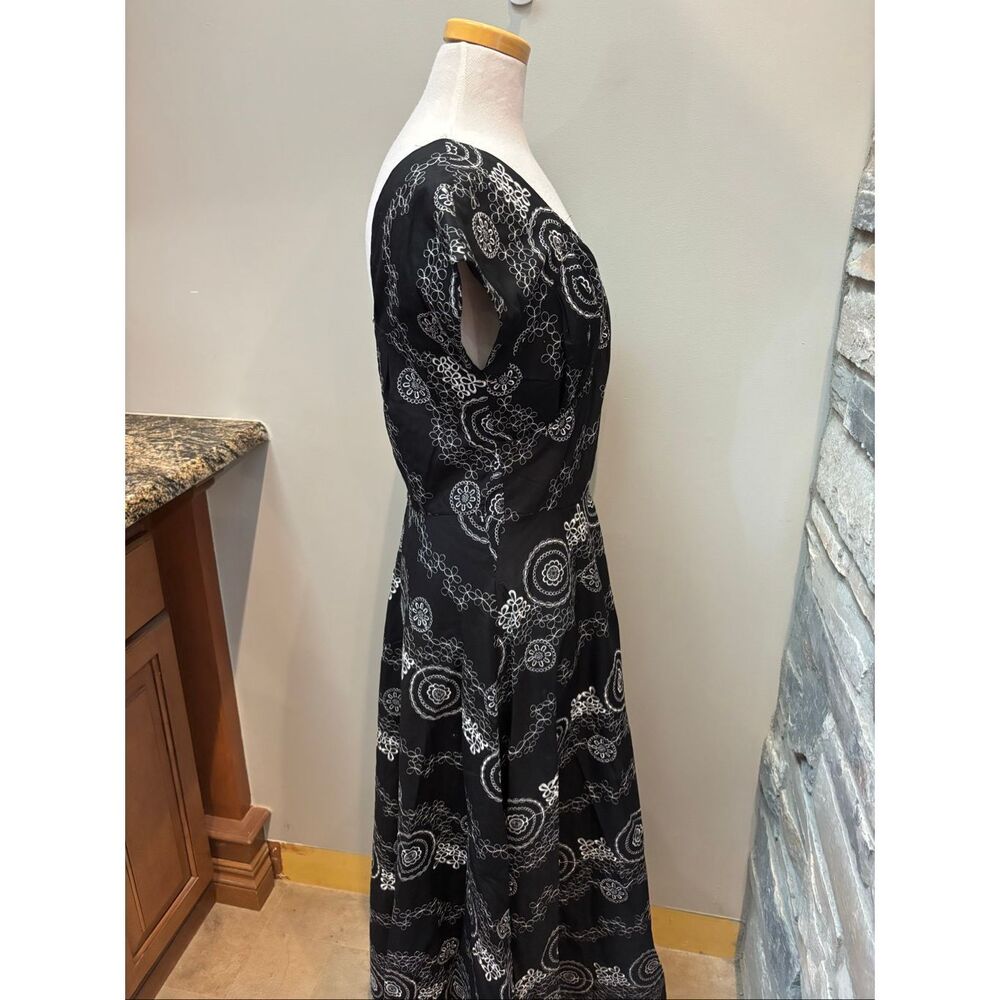 Handmade Black & White Patterned Dress size Medium - Picture 6 of 8